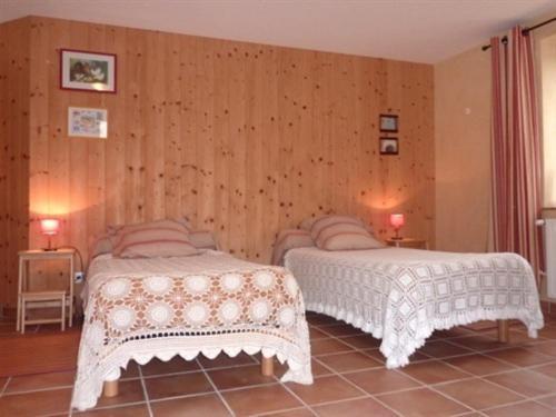 La Ferme Du Chapi Hotel Saint-Laurent-d'Oingt Bilik gambar